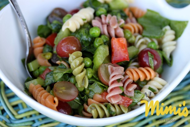 Spinach and Grape Pasta Salad - Mimi's Fit Foods
