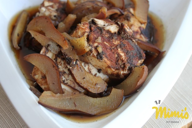 Slow Cooker Balsamic Chicken and Pears|Mimi's Fit Foods
